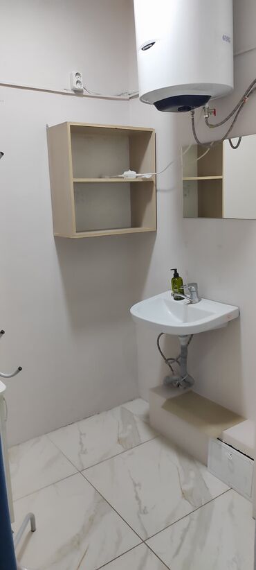 Помещения свободного назначения: Сдается коммерческое помещение, оборудованное под салон красоты. С — 5