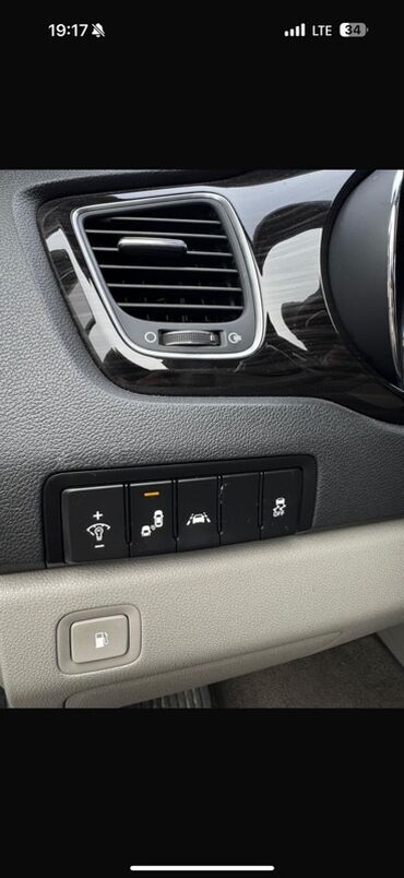 Kia: Kia Carnival: 2019 г., 2.2 л, Автомат, Дизель, Минивэн — 6