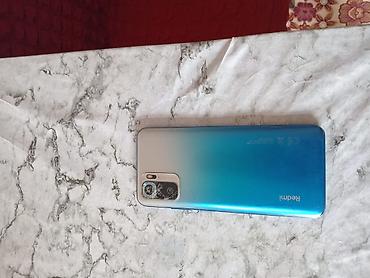 Mobil telefonlar: Satılır problemi arka kamerası sınıb amma normal çəkir normal işləyir — 5