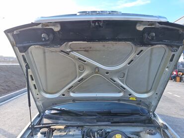 Audi: Audi 80: 1993 г., Механика, Бензин, Седан — 2