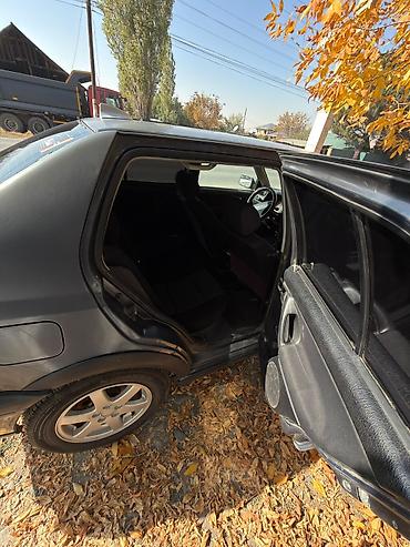 jetta vs5: Volkswagen Vento: 1993 г., 2 л, Механика, Бензин, Седан — 8