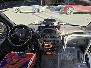 Mercedes-Benz: Mercedes-Benz Спринтер: 2001 г., 2.2 л, Механика, Дизель, Бус — 7