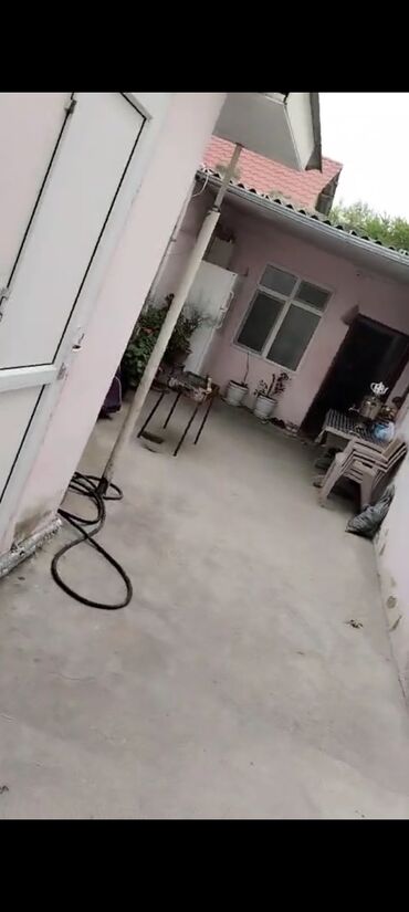 Həyət evləri və villaların satışı: Bakıxanov qəs. 3 otaqlı, 100 kv. m, Orta təmir — 17