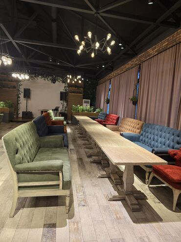 Sifarişlə restoran üçün masa və oturacaq dəstləri: Stullar ilə, Kvadrat masa, 2 nəfər — 4