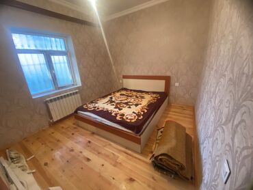 Həyət evləri və villaların satışı: Qala qəs. 3 otaqlı, 120 kv. m