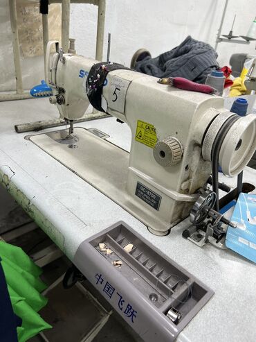 продаю швейную машину: Продаю швейные машинки Прямострочки Старого образца в хорошем