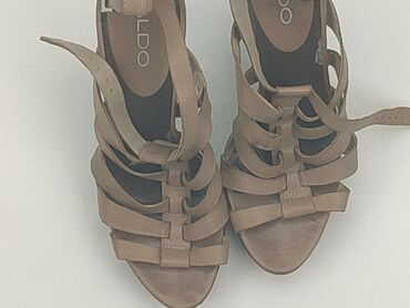 bluzki damskie wólczanka: Sandals for women, 38, condition - Fair