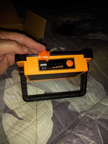 Projektorlar: Gunəş enerjisi ve Taybsi adaptoru ile dolan guclu gece led ksenon ve — 4