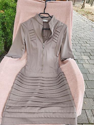 Haljina “Elite” – elegantna, kroj koji prati liniju tela - Boja