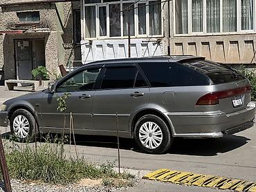 справа: Honda Accord: 2000 г., Автомат, Бензин, Универсал — 5