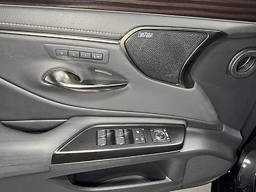 ski: Lexus ES: 2020 г., 2.5 л, Автомат, Гибрид, Седан — 5