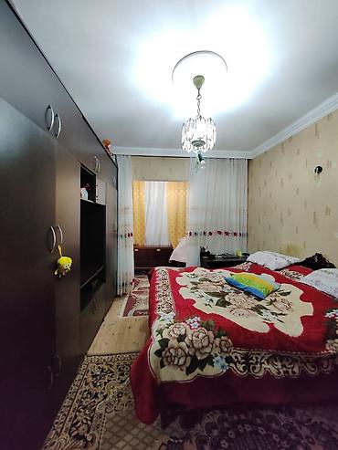 qurtulus 93 evler: Təcili satilir!YENİ GÜNƏŞLİDƏ 5otaqli mənzil.Ciddi şəxslər zəng vura — 4