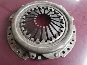 Auto delovi: Korpa Lada Niva, Lada 7 Riva- broj 5a. Polovno, kao novo. Malo bili na — 1