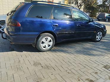 mersedes sprinter: Срочно срочно продаю Тойота Авенсис 2002 г объем 2 дизель мотор — 3