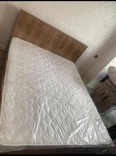 lovhe satilir: SebinesumTaxt Madeyra malıdır 2 ayindır köç sebebi ile tecili 230 man — 1