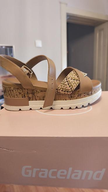 ugg 36 mini: Deichman sandale, samo par puta nosene, bez ikakvih ostecenja — 1