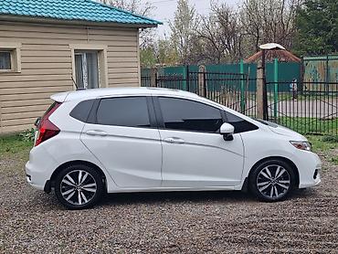 Honda: Honda Fit: 2017 г., 1.5 л, Вариатор, Бензин — 3
