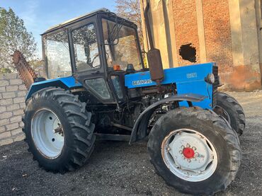 Traktorlar: Traktor əla vəziyyətdədir. İşləkdir. Süxur Kəsən traktordur. Qiymətdə — 6