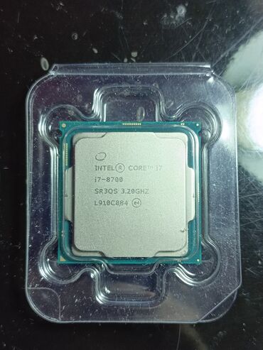 жёсткий диск для ноутбука: Prosessor Intel Core i7 İ7 8700, > 4 GHz, 6 nüvə