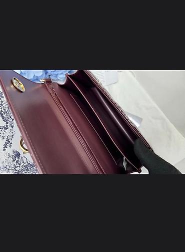 Жеке буюмдар: Сумка Dior модель из лакированной кожи в фирменной стёжке Cannage — 9