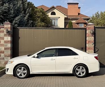 мафон для машины: Toyota Camry: 2014 г., Автомат, Бензин, Седан — 8