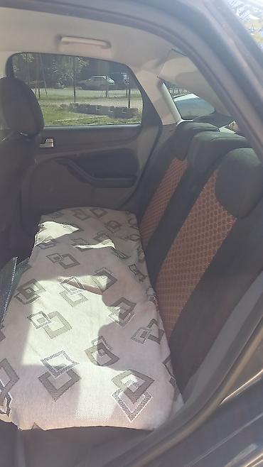 kia karneval: Ford Focus: 2010 г., 2 л, Автомат, Бензин, Седан — 5