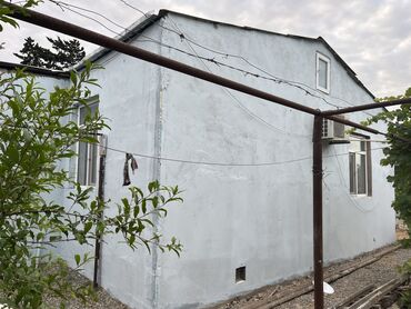Həyət evləri və villaların satışı: 3 otaqlı, 72 kv. m, Kredit yoxdur, Orta təmir — 4