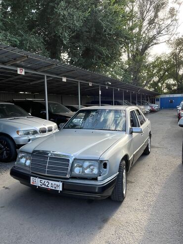 мерс gl: Mercedes-Benz W124: 1992 г., 2.3 л, Механика, Бензин, Седан