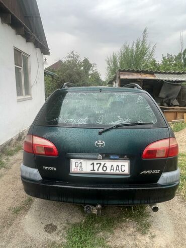 runx alex: Toyota Avensis: 2002 г., Механика