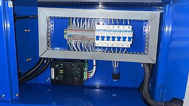 Генераторы: Дизельный генератор 40 kVA (32 кВт) с системой АВР (ATS) от компании — 5