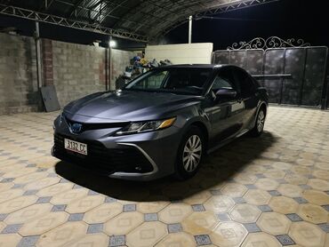 Toyota: Toyota Camry: 2021 г., 2.5 л, Автомат, Гибрид, Седан