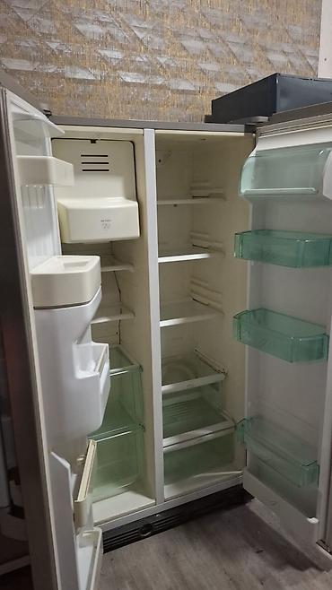 hotpoint: Hotpoint Ariston yan-yana (Side-by-Side) soyuducu, boz rəng - Geniş — 2