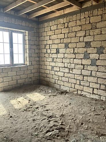 qalada evler: Badamdar qəs. 4 otaqlı, 140 kv. m, Kredit yoxdur, Təmirsiz — 10