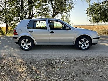Volkswagen: Volkswagen Golf: 2003 г., 1.6 л, Механика, Бензин, Хэтчбэк — 2