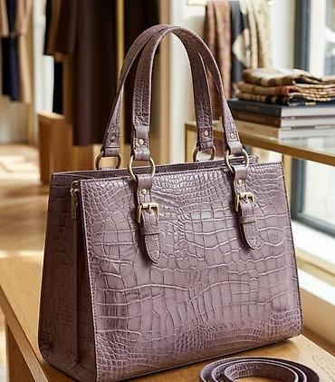 set šminke: Elegantna damska torba u kroko dezenu - Materijal: veštačka koža sa — 1