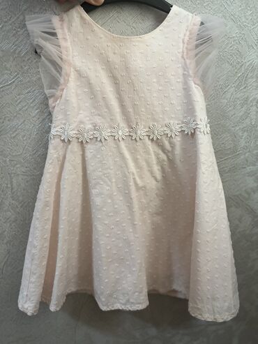 белое платье: Детское платье цвет - Розовый