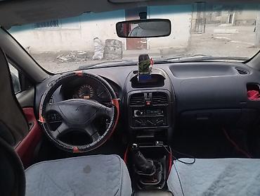 Mitsubishi: Mitsubishi Carisma: 2000 г., 1.6 л, Механика, Бензин, Седан — 3