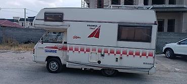 переносные дома: ДОМ НА КОЛЁСАХ Frankia Mobil 470 - Планировка: передняя надкабинная — 6