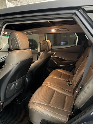 Hyundai: Hyundai Santa Fe: 2 l | Ofrouder/SUV — 10