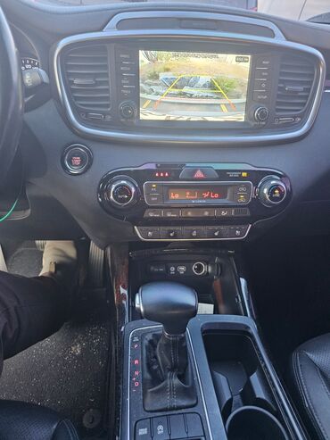 Kia: Kia Sorento: 2018 г., 2 л, Автомат, Дизель, Внедорожник — 5