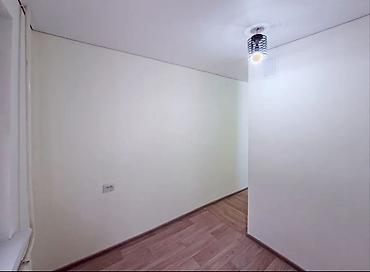 104: 🏠 СРОЧНО ПРОДАЁТСЯ 1-КОМНАТНАЯ КВАРТИРА! 📍 Местоположение: Бишкек, 8-й — 3