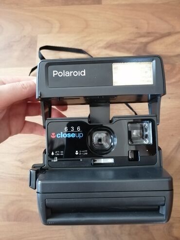 video dayə: Polaroid fotoaparat