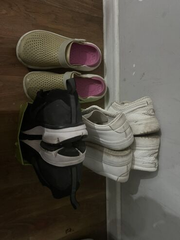 полки для обуви бишкек: Всю обувь отдам за 1000 сом или же обменяю за новую зарядку от айфона