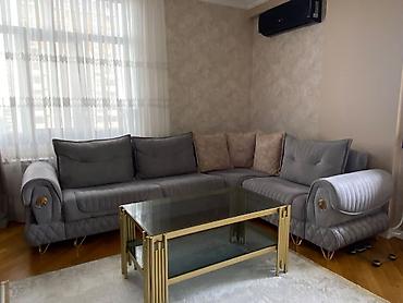 Divan satılır 440₼. Açılır bazası var.Ünvan 4 cü mkr. 6446. Fatimə99 E at lalafo.az Divan satılır 440₼. Açılır bazası var.Ünvan 4 cü mkr. 6446. Fatimə99 E
