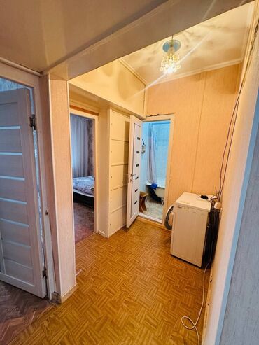 Продажа квартир: 3 комнаты, 68 м², 106 серия, 6 этаж, Косметический ремонт