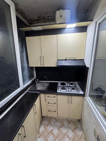 Mənzil kirayələyirəm: 1 otaqlı, 31 kv. m -da lalafo.az — 12 Mənzil kirayələyirəm: 1 otaqlı, 31 kv. m — 12