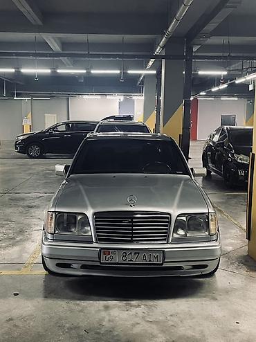 220 mers: Mercedes-Benz W124: 1994 г., Седан — 1