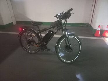 irshad telecom velosiped: İşlənmiş Elektrik velosipedi 28", sürətlərin sayı: 10, 500-750 Vt, Ünvandan götürmə, Pulsuz çatdırılma, Ödənişli çatdırılma