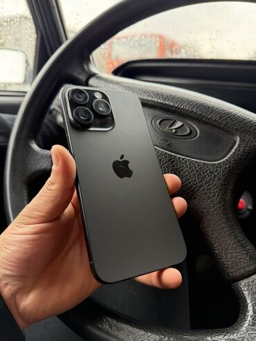 телефон iphone: IPhone 15 Pro Max, Колдонулган, 256 ГБ, Кара, Кабель, 87 %