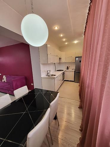 Посуточная аренда квартир: 2 комнаты, Душевая кабина, Постельное белье, Кондиционер — 7